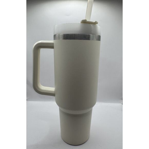 Stanley 40oz Quencher Tumbler Cream Stainless Steel Handle Cup Hydration - Picture 2 of 5